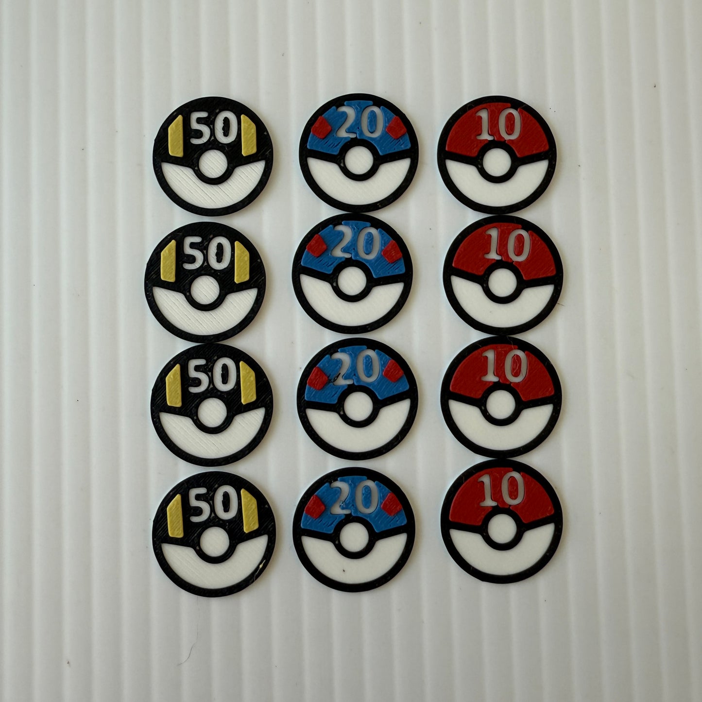 Charizard Pokémon Deck Box