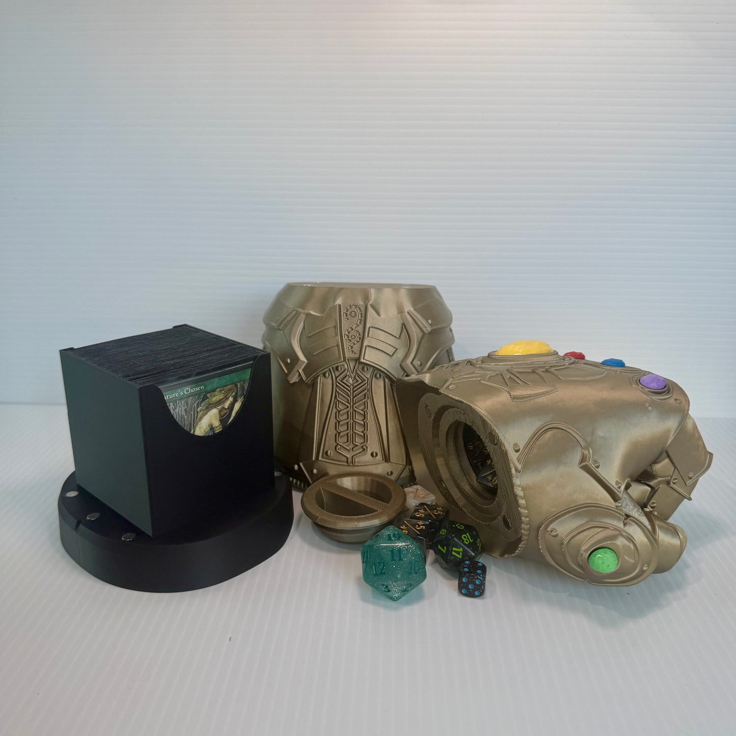 Infinity Gauntlet Deck Box